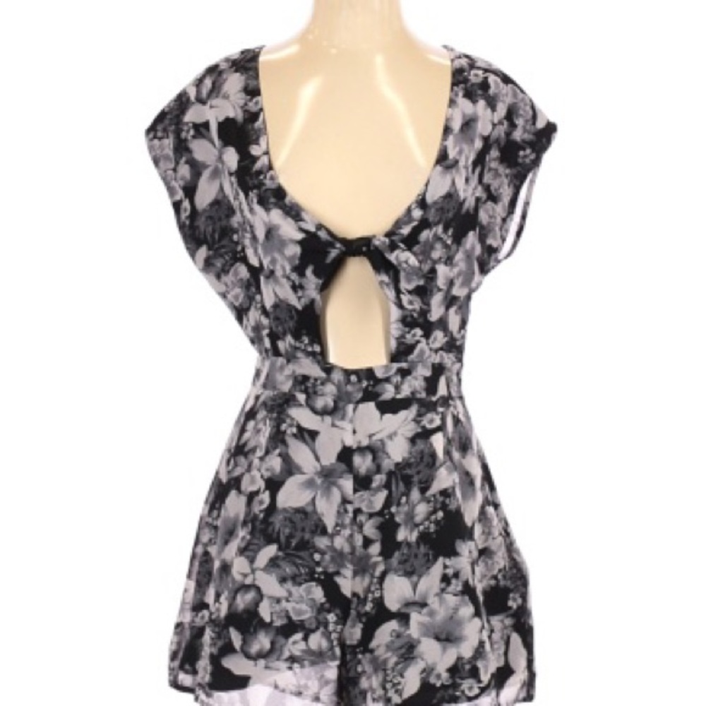 Astr floral tie front romper